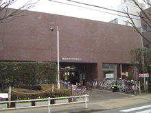西東京市中央図書館